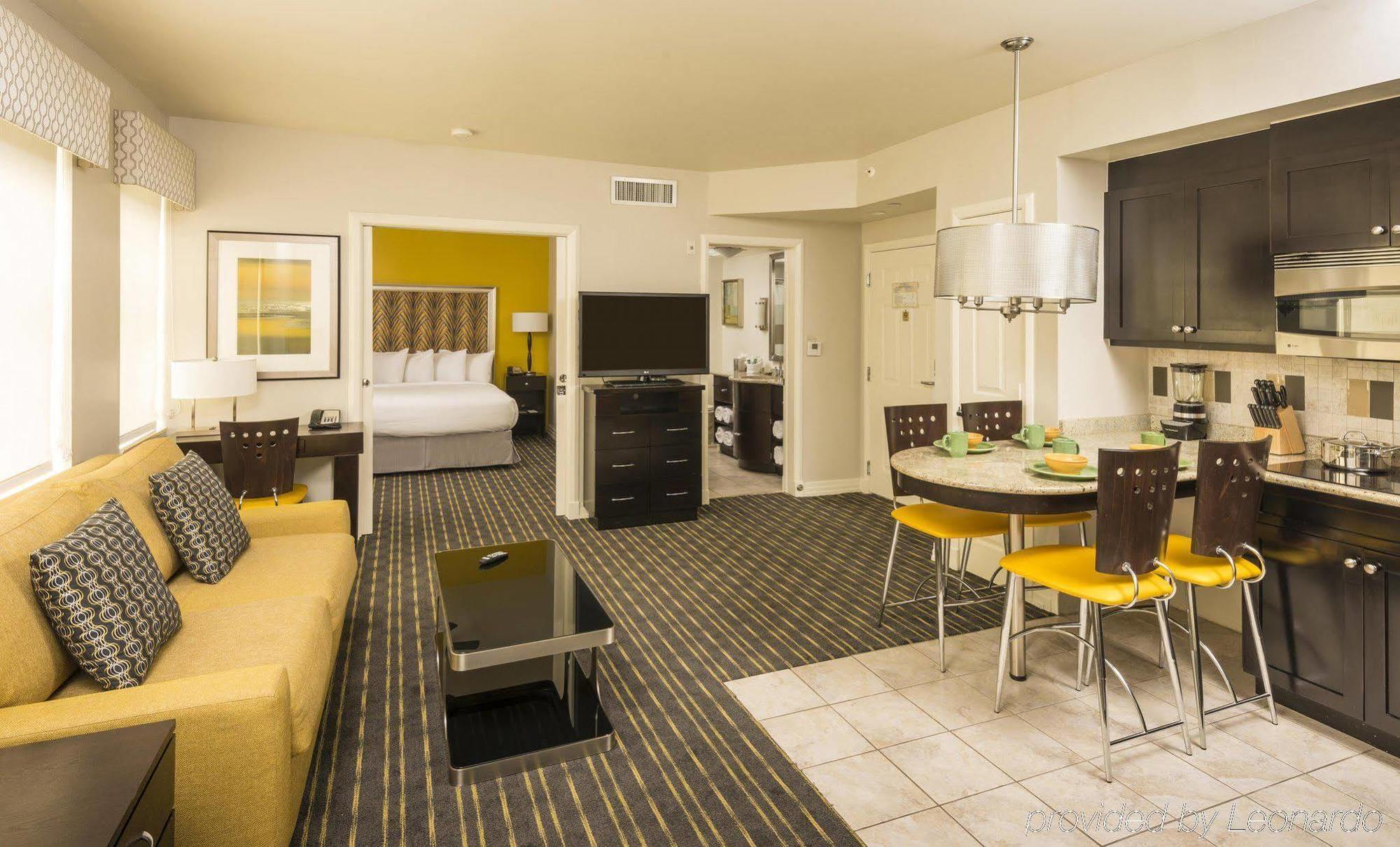 Hilton Grand Vacations Suites At South Beach ไมอามีบีช ภายนอก รูปภาพ